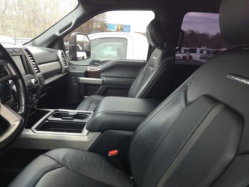 2017 Ford F-250 Platinum