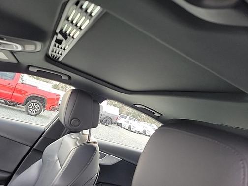 Photo 3 of 4 of 2018 Audi A4 2.0T Premium Plus