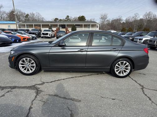 2017 BMW 320 i