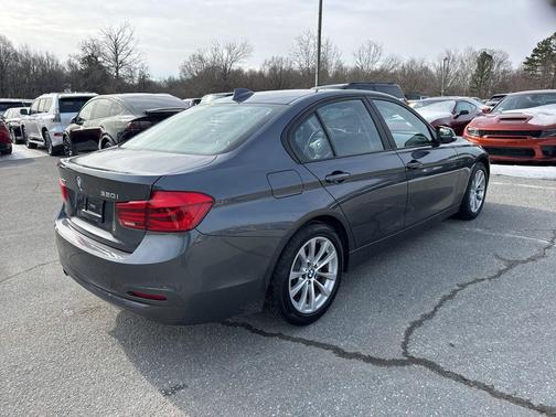 2017 BMW 320 i