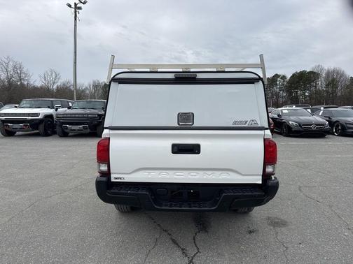 2022 Toyota Tacoma SR