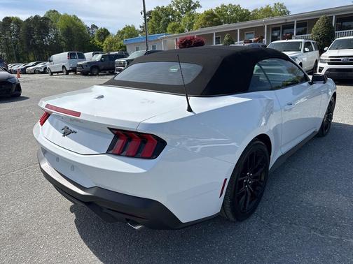OXFORD WHITE 2026 Ford Mustang EcoBoost