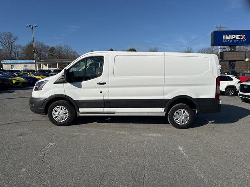 2024 Ford Transit-250 Base