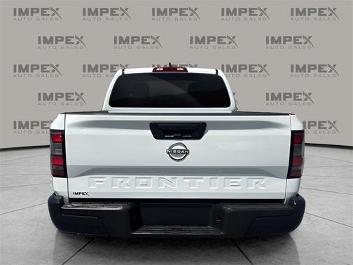 2024 Nissan Frontier S