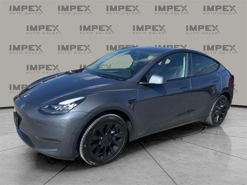 2022 Tesla Model Y Long Range Dual Motor All-Wheel Drive