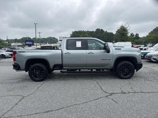 2025 Chevrolet Silverado 2500 LTZ
