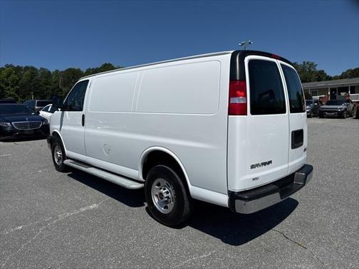 2023 GMC Savana 2500 Work Van