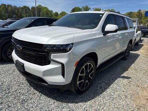 2024 Chevrolet Suburban RST