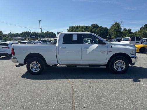 Bright White Clearcoat 2014 RAM 2500 SLT