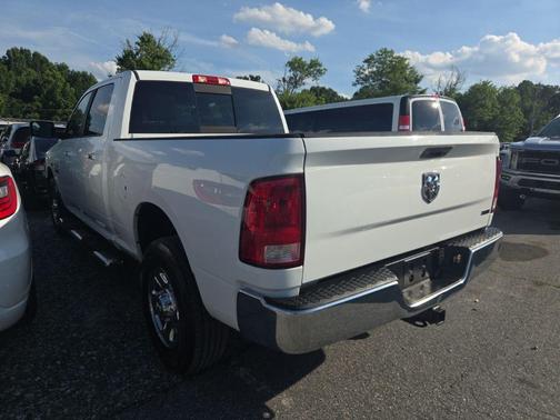 Bright White Clearcoat 2014 RAM 2500 SLT