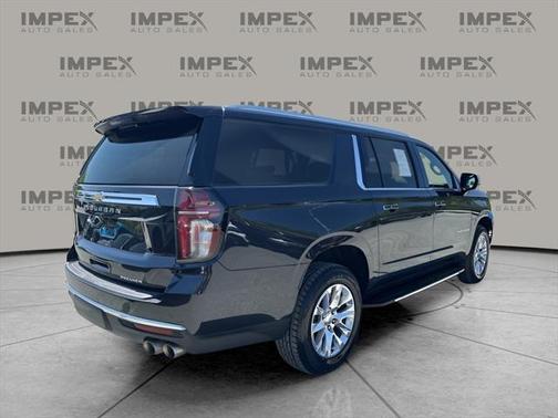 2023 Chevrolet Suburban Premier