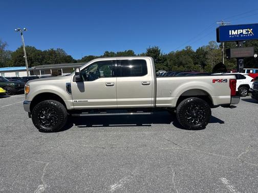 2017 Ford F-350 Lariat