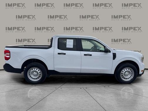 2023 Ford Maverick XL