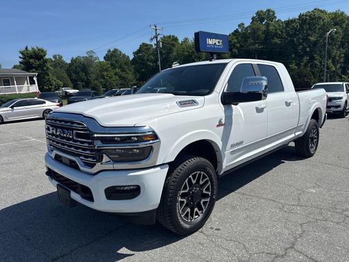 Bright White Clearcoat 2025 RAM 2500 Limited Mega Cab 4x4 6'4' Box