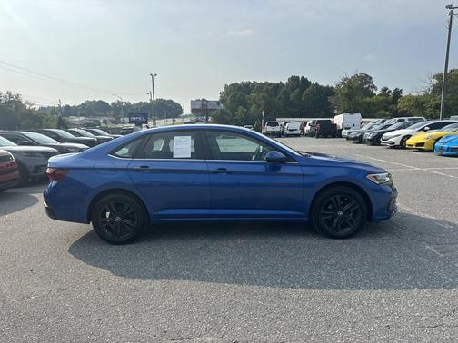 2024 Volkswagen Jetta 1.5T SE