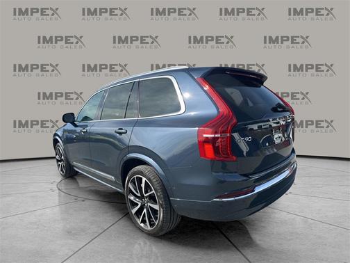 2024 Volvo XC90 B6 Plus Bright Theme 7-Seater