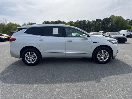 White Frost Tricoat 2018 Buick Enclave Premium