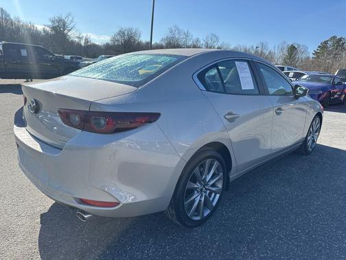 2025 Mazda Mazda3 FWD w/Preferred Package