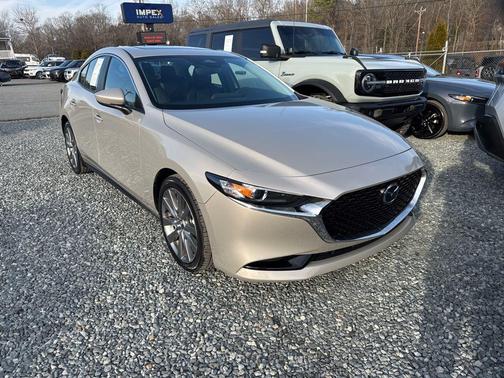 2025 Mazda Mazda3 FWD w/Preferred Package