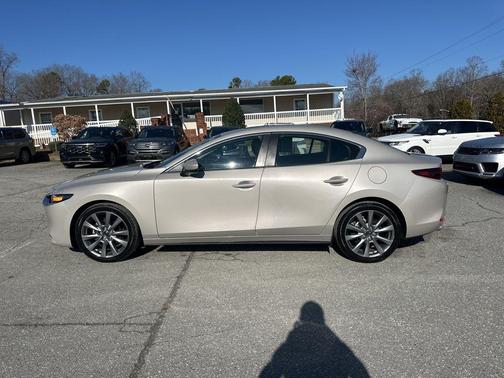 2025 Mazda Mazda3 FWD w/Preferred Package