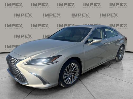 2022 Lexus ES 300h Ultra Luxury