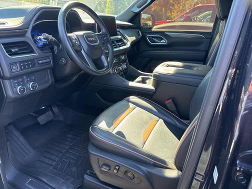 2024 GMC Yukon 4WD AT4