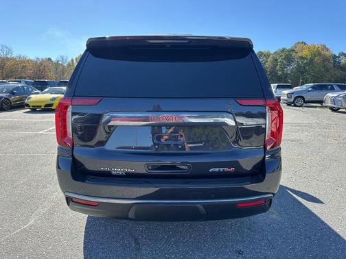 2024 GMC Yukon 4WD AT4