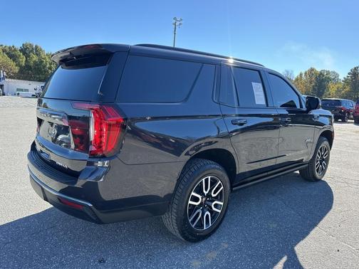 2024 GMC Yukon 4WD AT4
