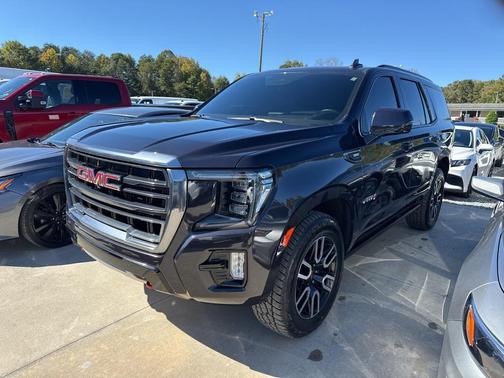 2024 GMC Yukon 4WD AT4