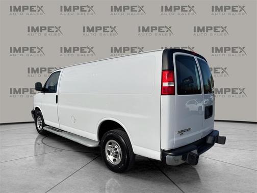 2023 Chevrolet Express 2500 RWD 2500 Regular Wheelbase WT