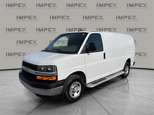 2023 Chevrolet Express 2500 RWD 2500 Regular Wheelbase WT