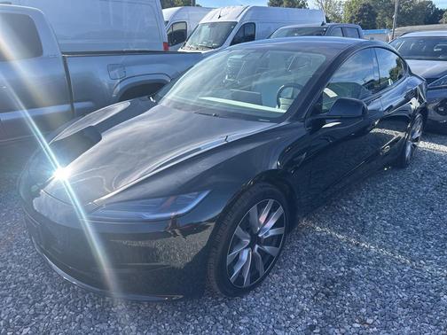 2024 Tesla Model 3 Long Range