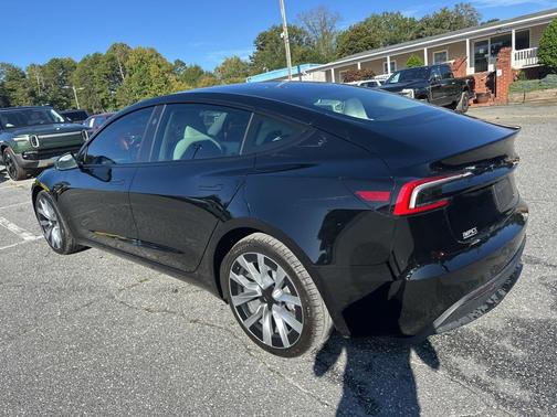 2024 Tesla Model 3 Long Range
