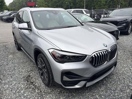 Glacier Silver Metallic 2021 BMW X1 sDrive28i