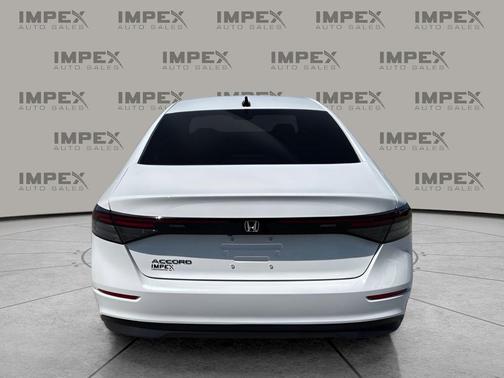 Platinum White Pearl 2025 Honda Accord SE
