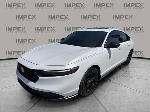 Platinum White Pearl 2025 Honda Accord SE