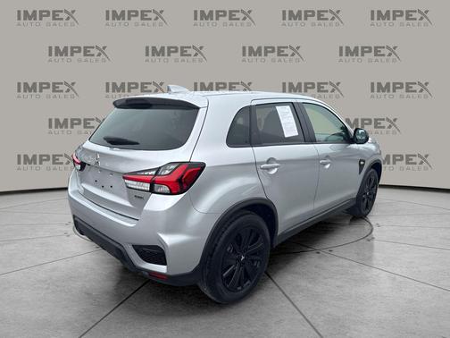 Alloy Silver Metallic 2025 Mitsubishi Outlander Sport 2.0 LE