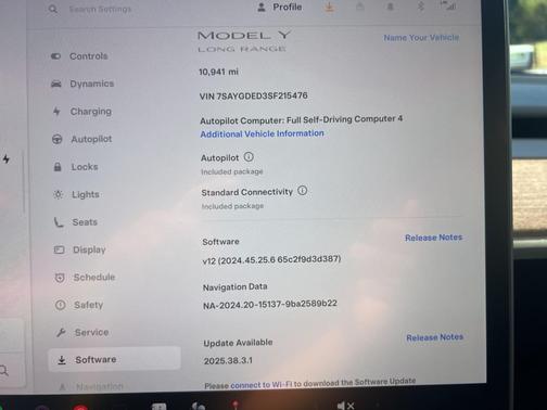 2025 Tesla Model Y Long Range Dual Motor Rear-Wheel Drive