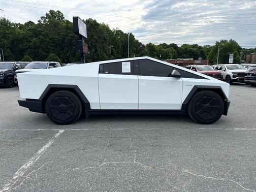 Stainless Steel 2024 Tesla Cybertruck Cyberbeast