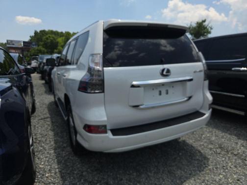 Starfire Pearl 2021 Lexus GX 460 Premium