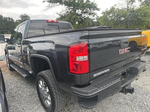 2018 GMC Sierra 2500 Denali