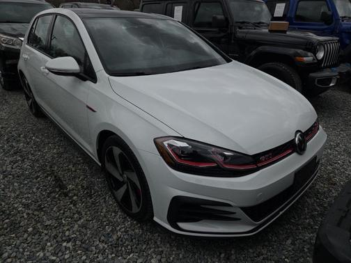 2020 Volkswagen Golf GTI 2.0T SE DSG