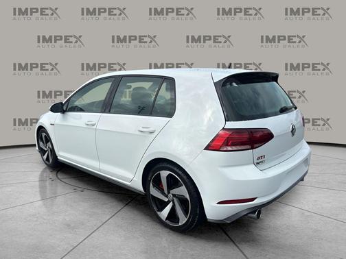 2020 Volkswagen Golf GTI 2.0T SE DSG