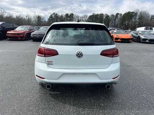2020 Volkswagen Golf GTI 2.0T SE DSG