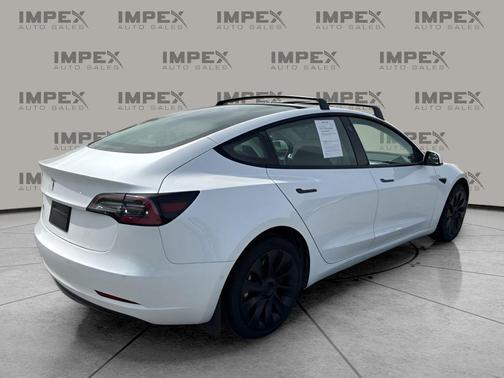 Pearl White Multi-Coat 2021 Tesla Model 3 Standard Range Plus