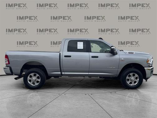 2023 RAM 2500 Big Horn Crew Cab 4x4 6'4' Box