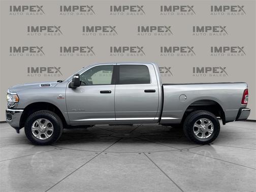 2023 RAM 2500 Big Horn Crew Cab 4x4 6'4' Box