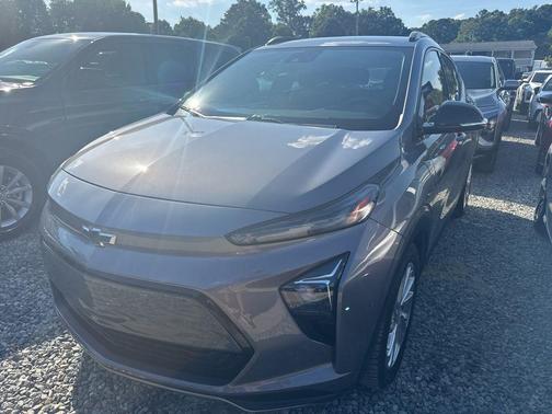 Gray Ghost Metallic 2023 Chevrolet Bolt EUV FWD LT