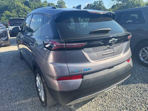 Gray Ghost Metallic 2023 Chevrolet Bolt EUV FWD LT