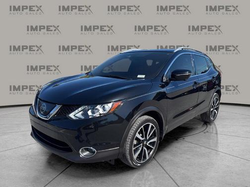 Magnetic Black Pearl 2019 Nissan Rogue Sport SL